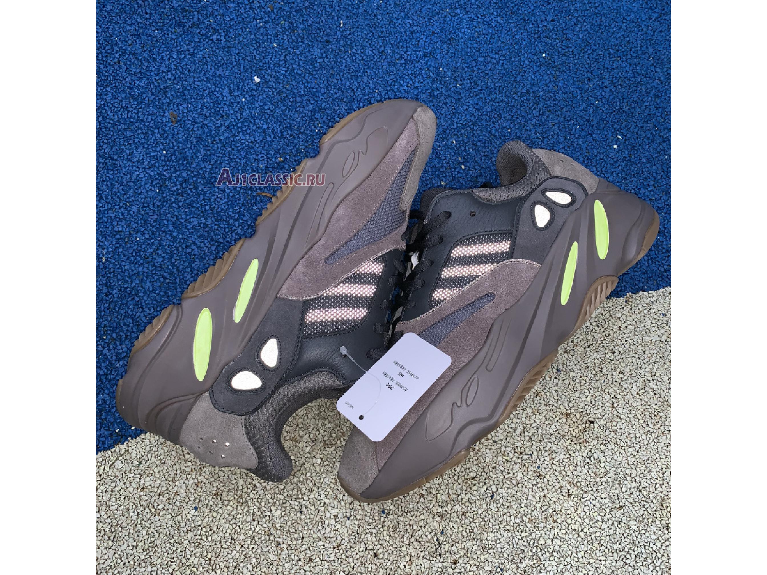Adidas Yeezy Boost 700 "Mauve" EE9614