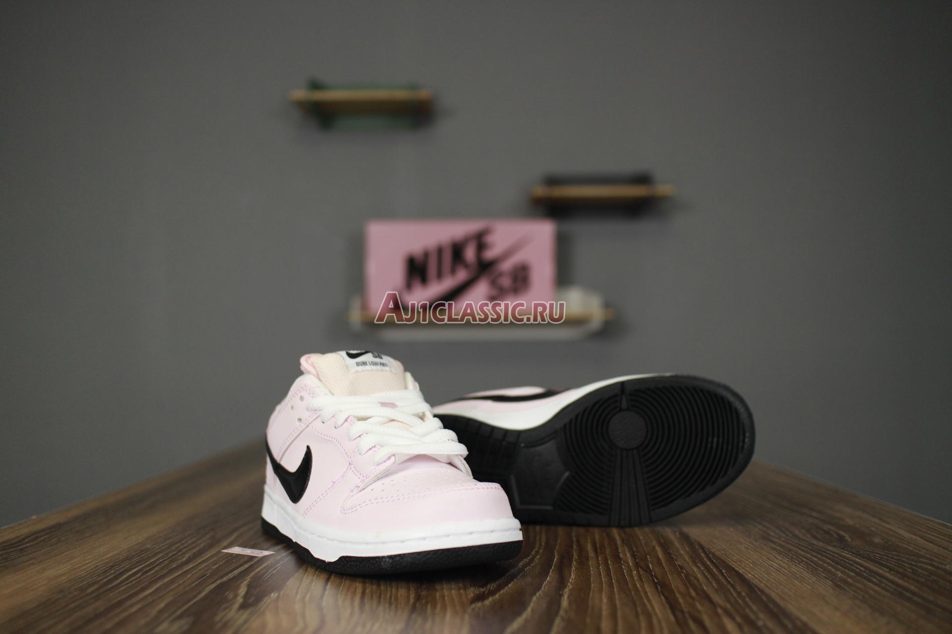 Nike SB Dunk Low "Pink Box" 833474-601