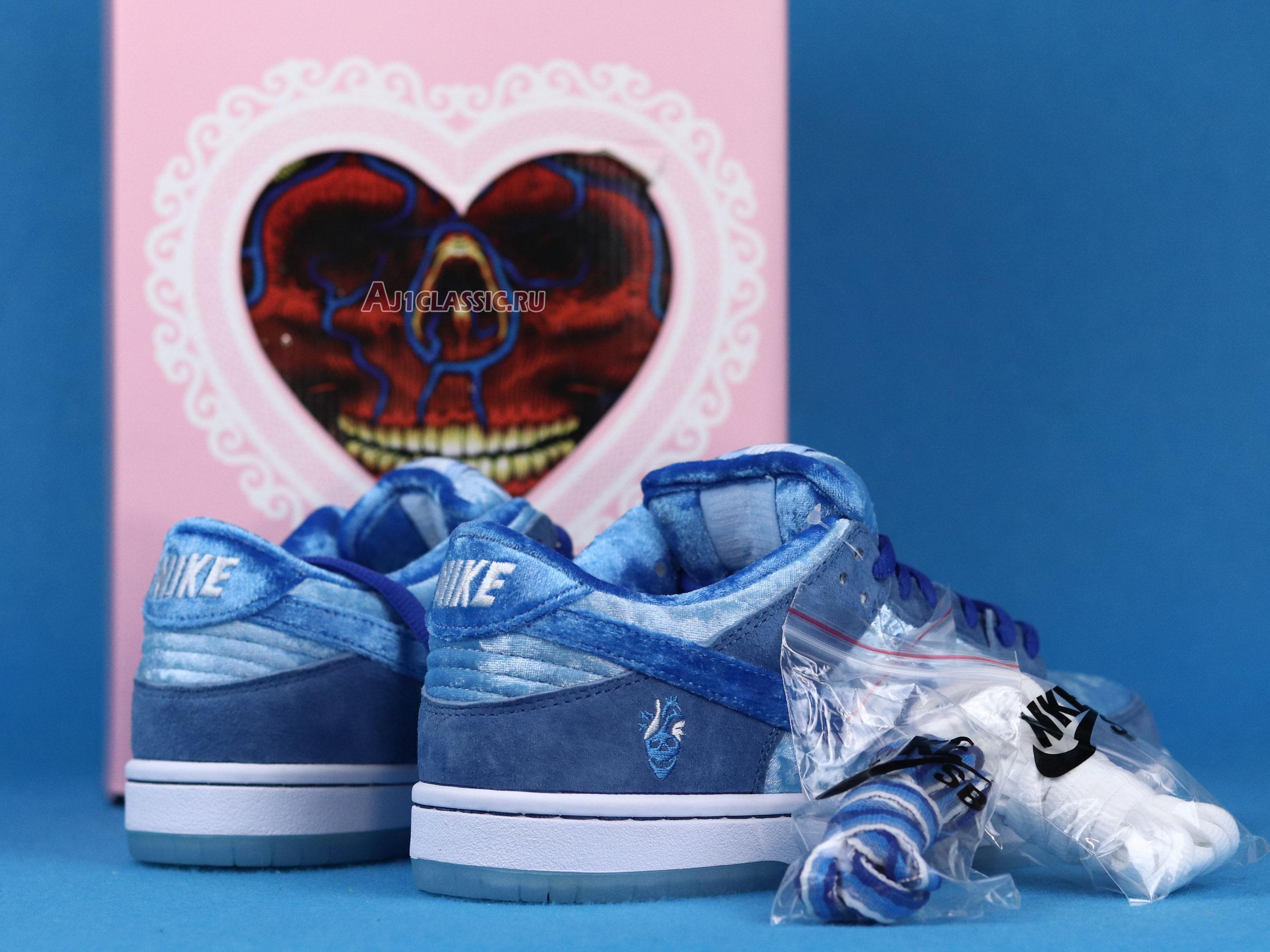 Nike StrangeLove x Dunk Low SB "Blue Valentines Day" CT2552-400