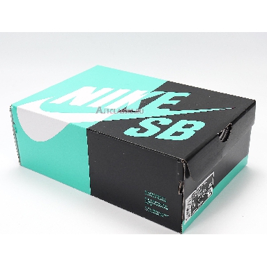 Nike Dunk SB Low Tie-Dye Raygun - White BQ6832-101 White/Orange Flash Sneakers