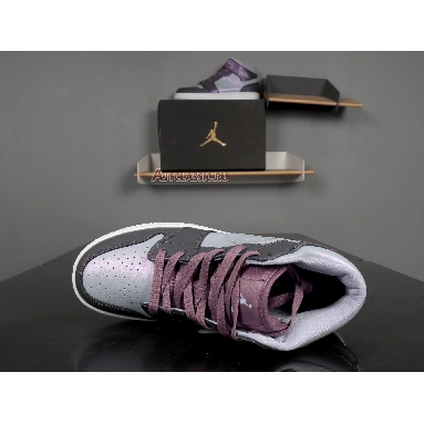 Air Jordan 1 Mid GS Metallic Purple AV5174-400 Metallic Purple/White/Black Sneakers