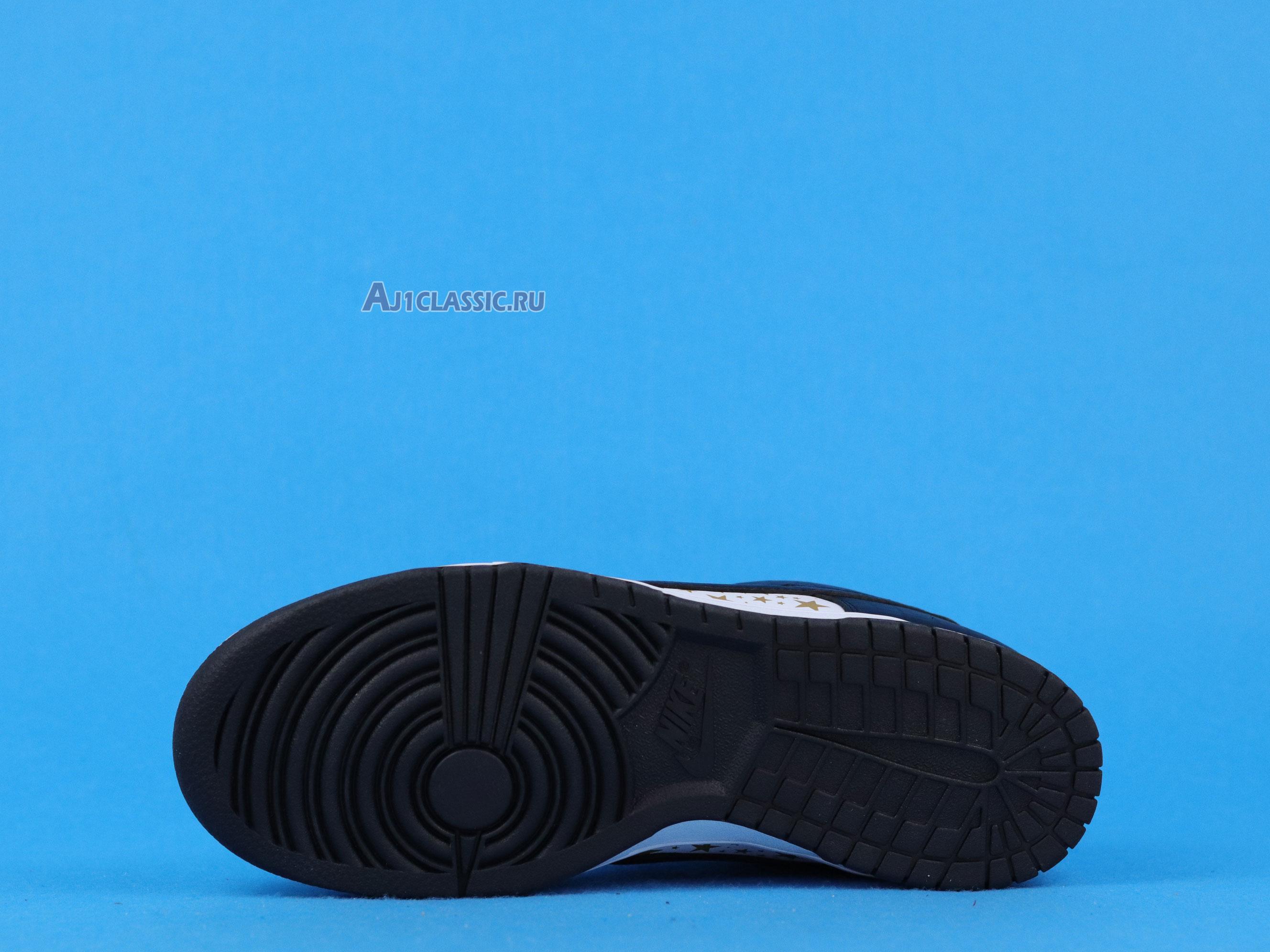 Supreme x Nike Dunk Low OG SB QS "Black" DH3228-102