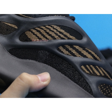 Adidas Yeezy 700 V3 Clay Brown GY0189 Eremiel/Eremiel/Eremiel Sneakers