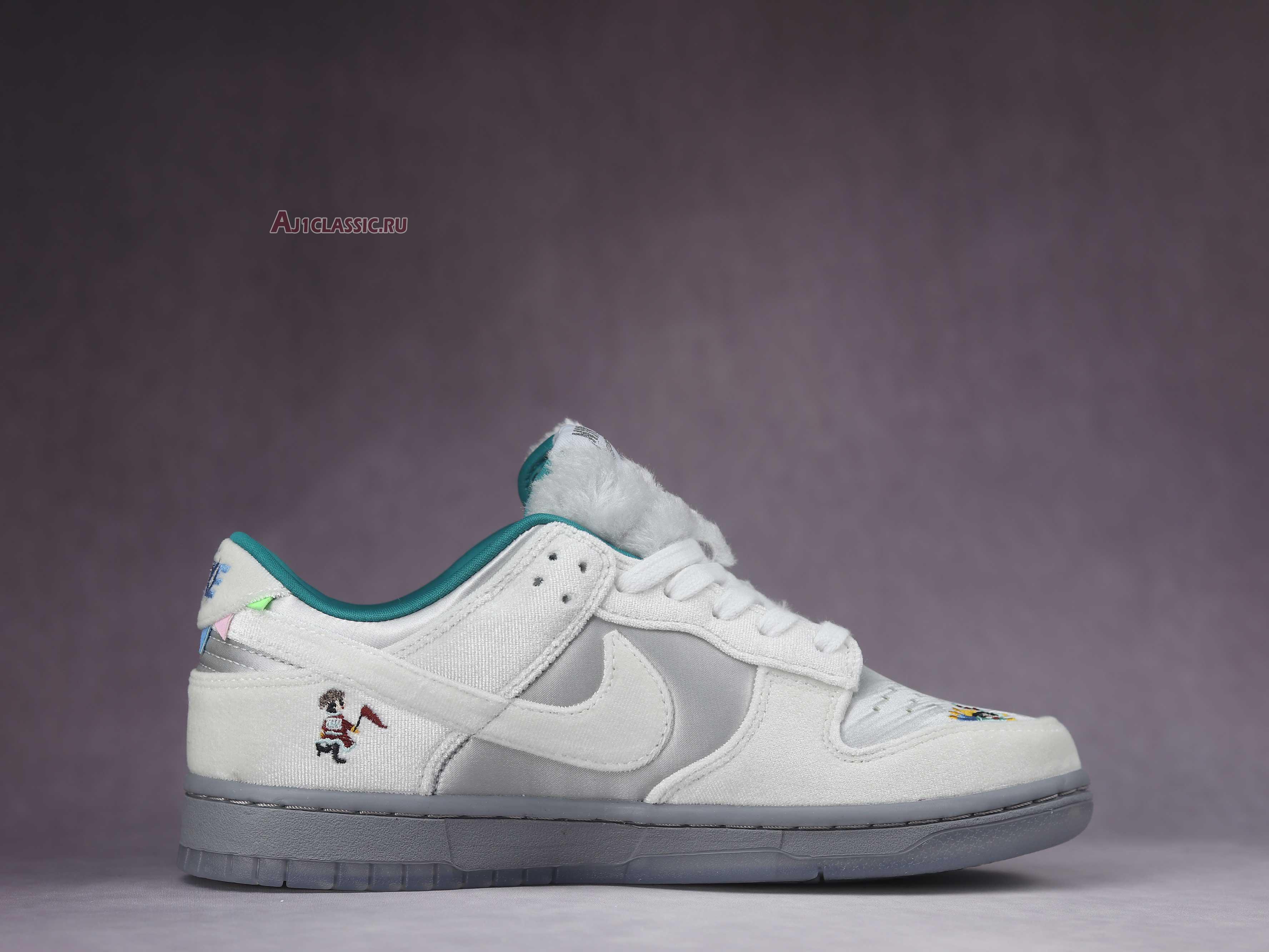 Nike Dunk Low "Ice" DO2326-001