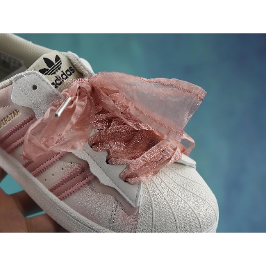 Adidas Originals Superstar Steamed Milk/Lace GW4441 Pink/White Sneakers