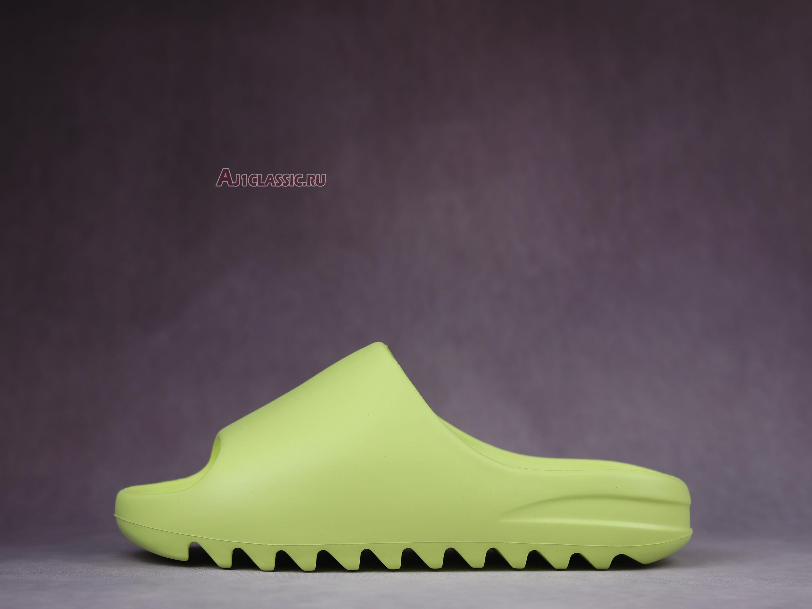 Adidas Yeezy Slide Glow Green GX6138 Glow Green/Glow Green Sneakers