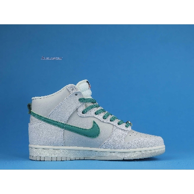 Nike Dunk High SE GS First Use Pack - Green Noise DD0733-001 Light Bone/Green Noise Sneakers