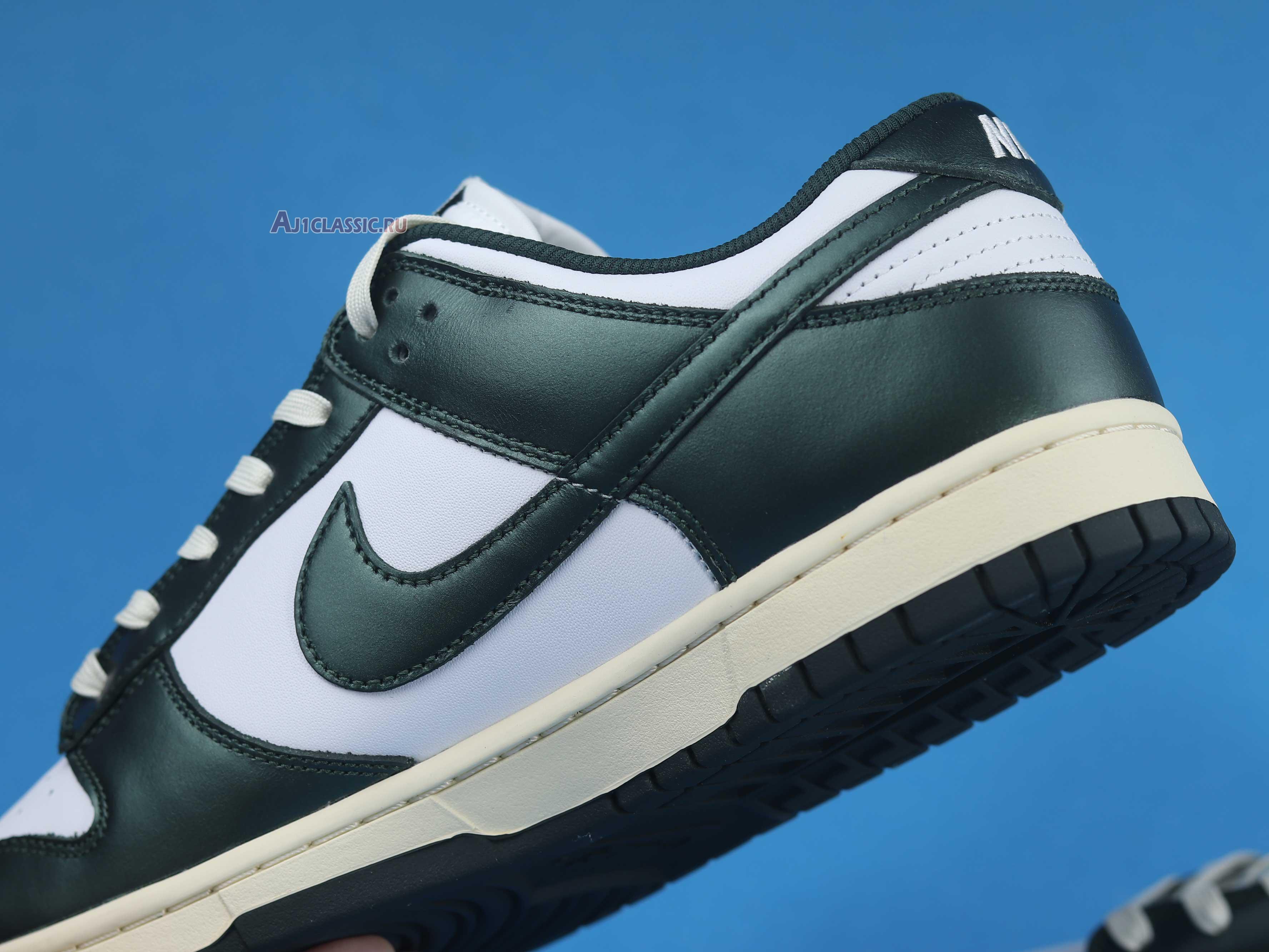 Nike Dunk Low "Vintage Green" DQ8580-100