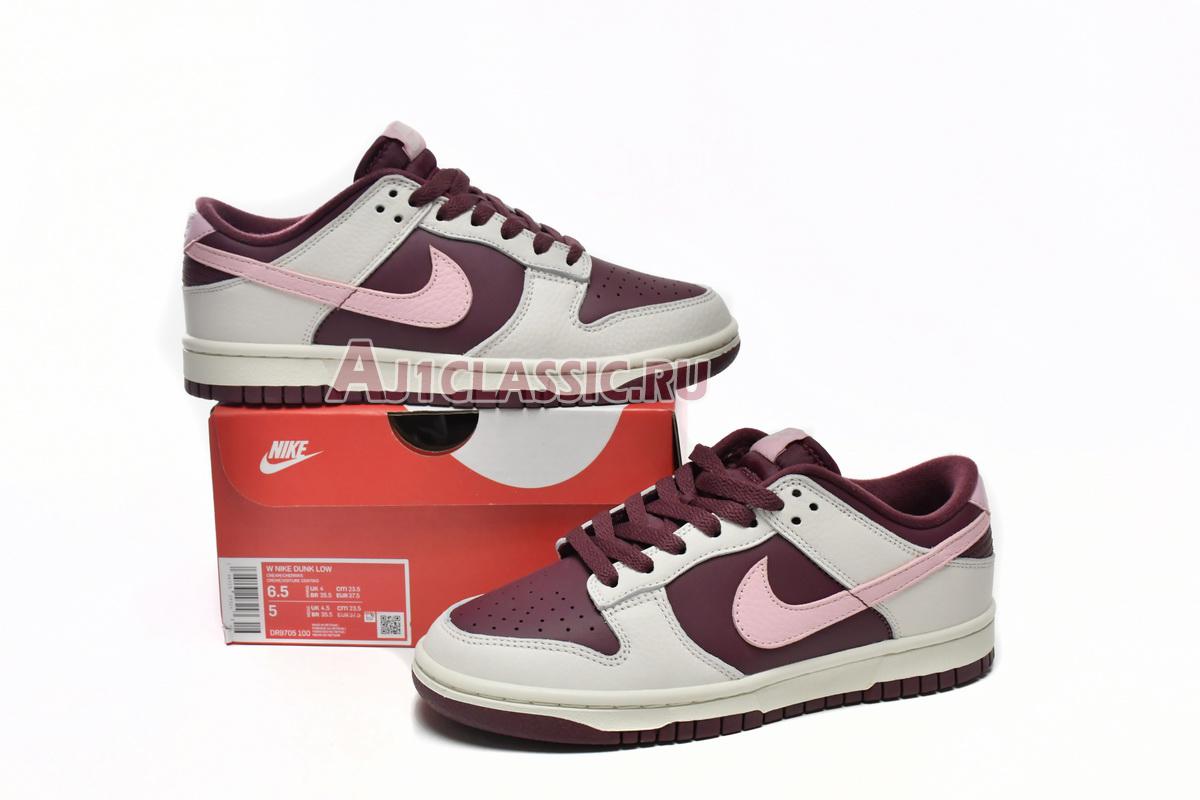 Nike Dunk Low "Valentines Day" DR9705-100