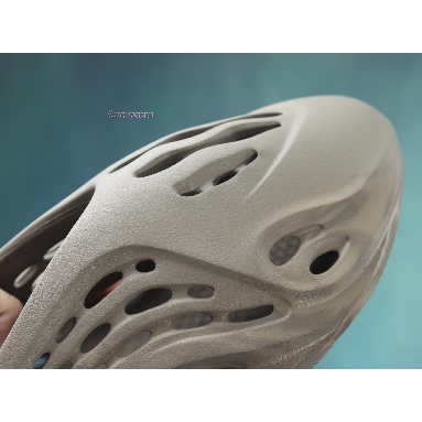 Adidas Yeezy Foam Runner Stone Sage GX4472 Stone Sage/Stone Sage/Stone Sage Sneakers