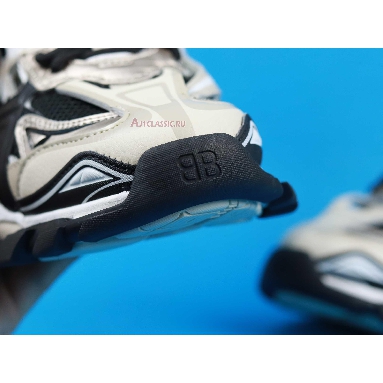 Balenciaga Track.2 Sneaker Beige Black 568614 W2GN3 8071 Beige/Black Sneakers