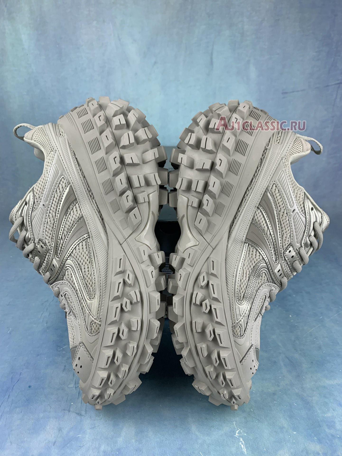 Balenciaga Defender Sneaker "Beige" 685613 W2RA6 9700