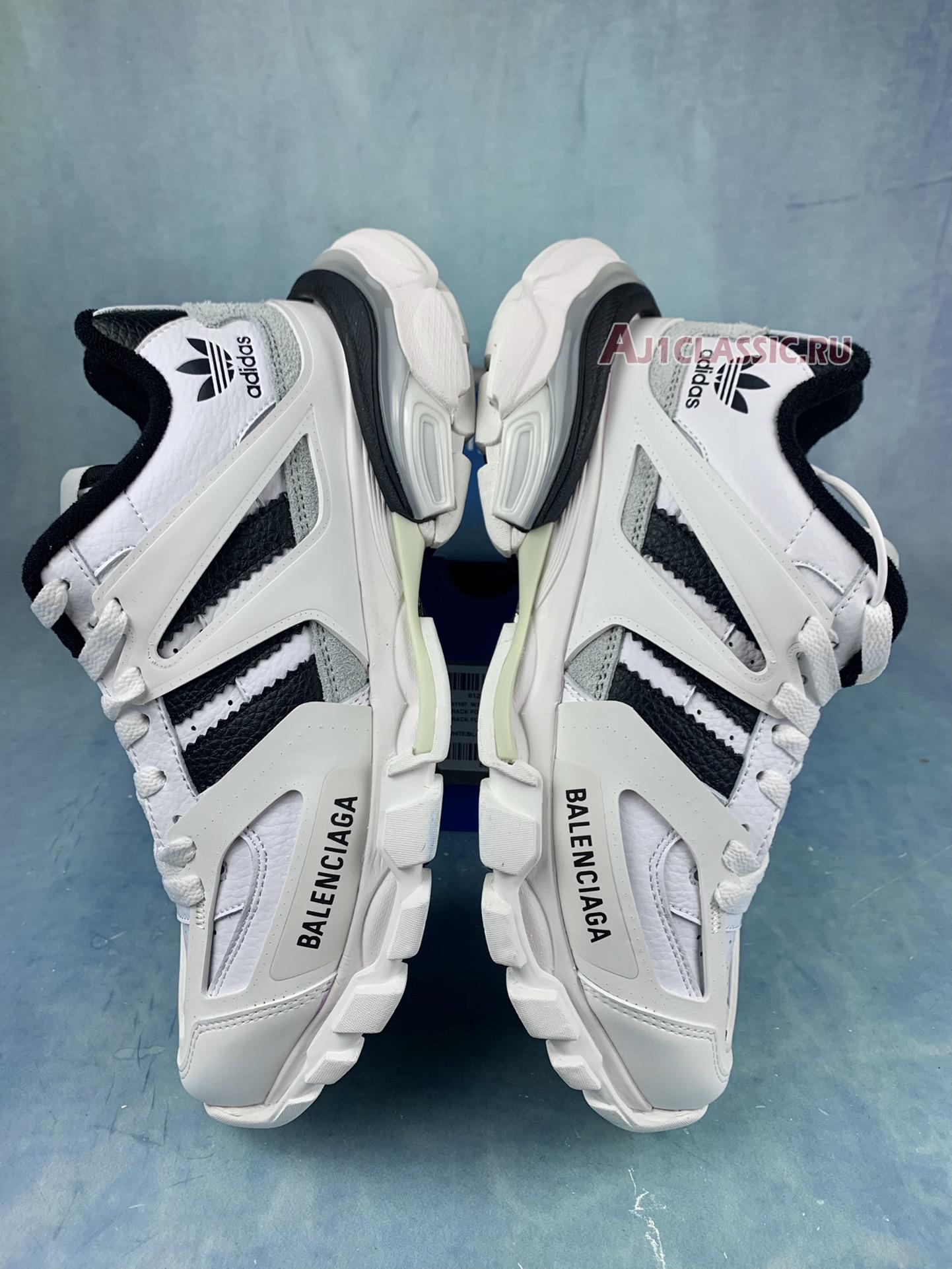 Balenciaga Adidas Track Forum Low Top Sneakers "White Black" 741107 W3CZ1 9010