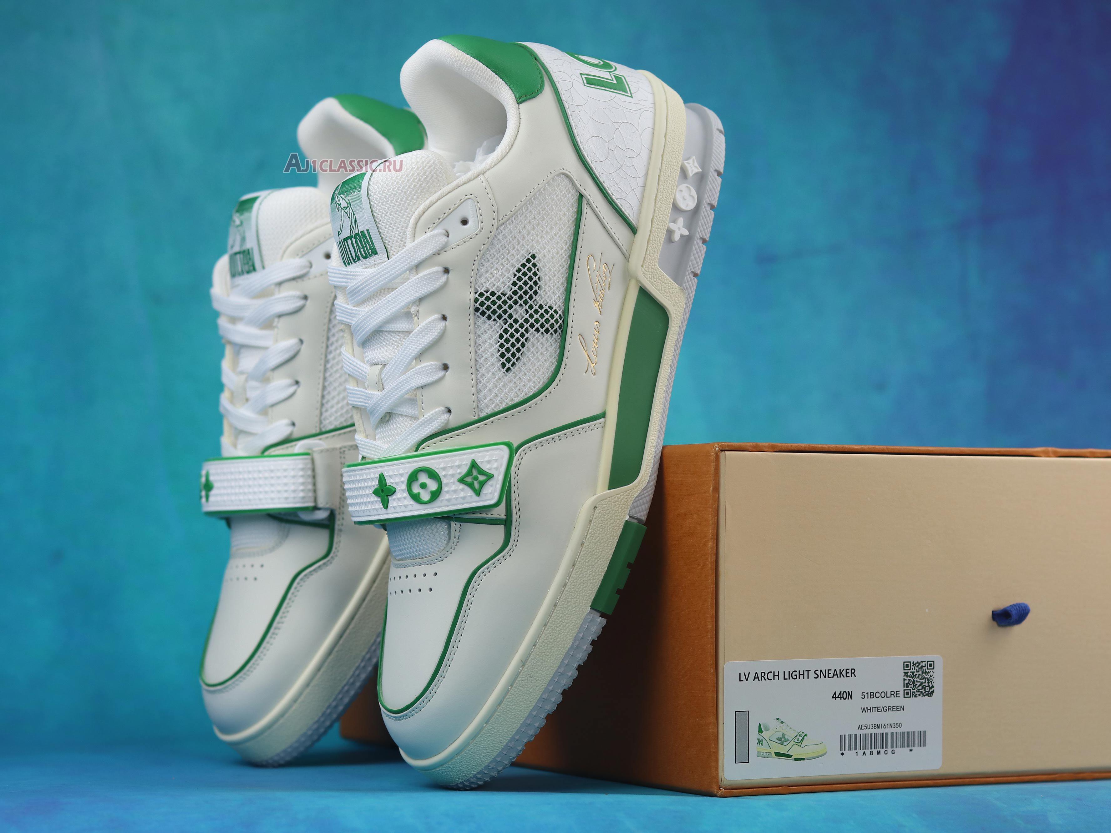Louis Vuitton Trainer Low "Green Mesh" 1A98V1