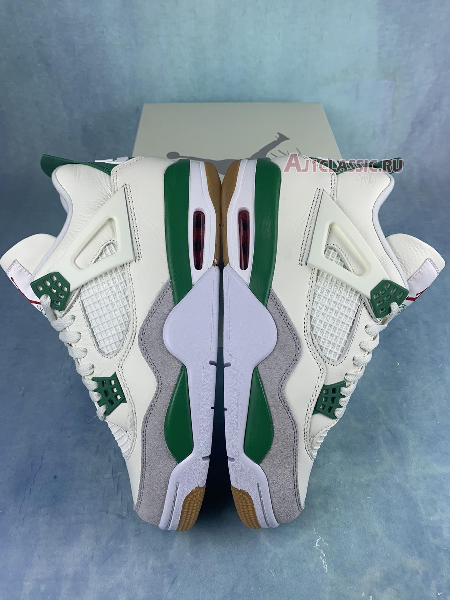 Nike SB x Air Jordan 4 Retro SP "Pine Green" DR5415-103