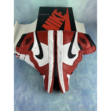 Air Jordan 1 Retro High OG Chicago 555088-101-2 White/Black/Varsity Red Sneakers