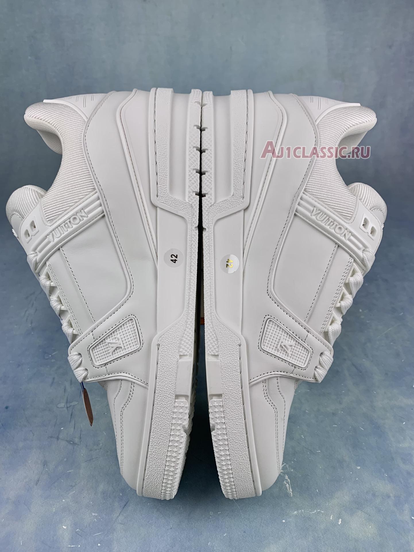 Louis Vuitton Trainer Sneaker "White" 1AC29Q