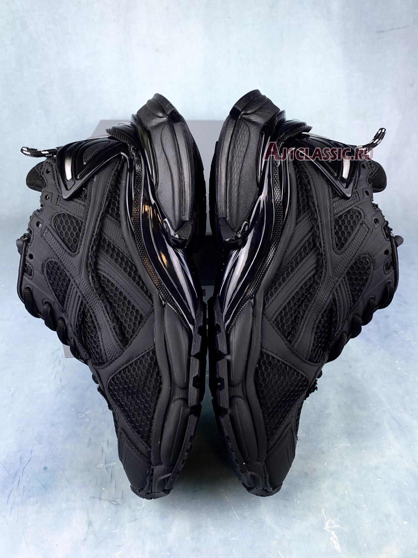 Balenciaga Runner Sneaker "Black" 677402 W3RBT 1000