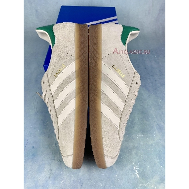 Adidas Gazelle Wonder White Green IF3235 Wonder White/Cream White/Gum Sneakers