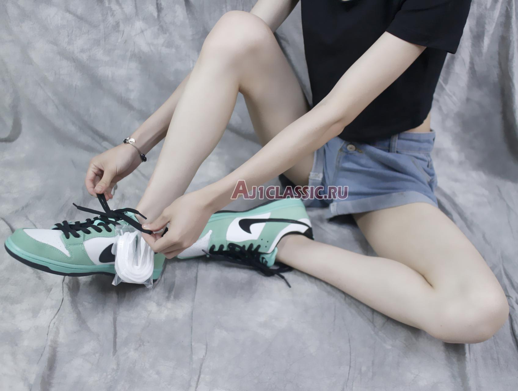 Nike SB Dunk Low Sea Crystal 819674-301 Green Glow/Black-Summit White Sneakers